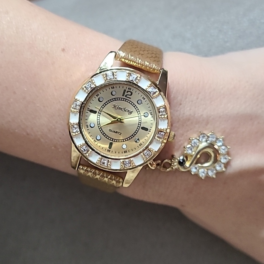 Kim Seng Quartz fashion Watch Gold white bling Dangle charm - Picture 13 of 14